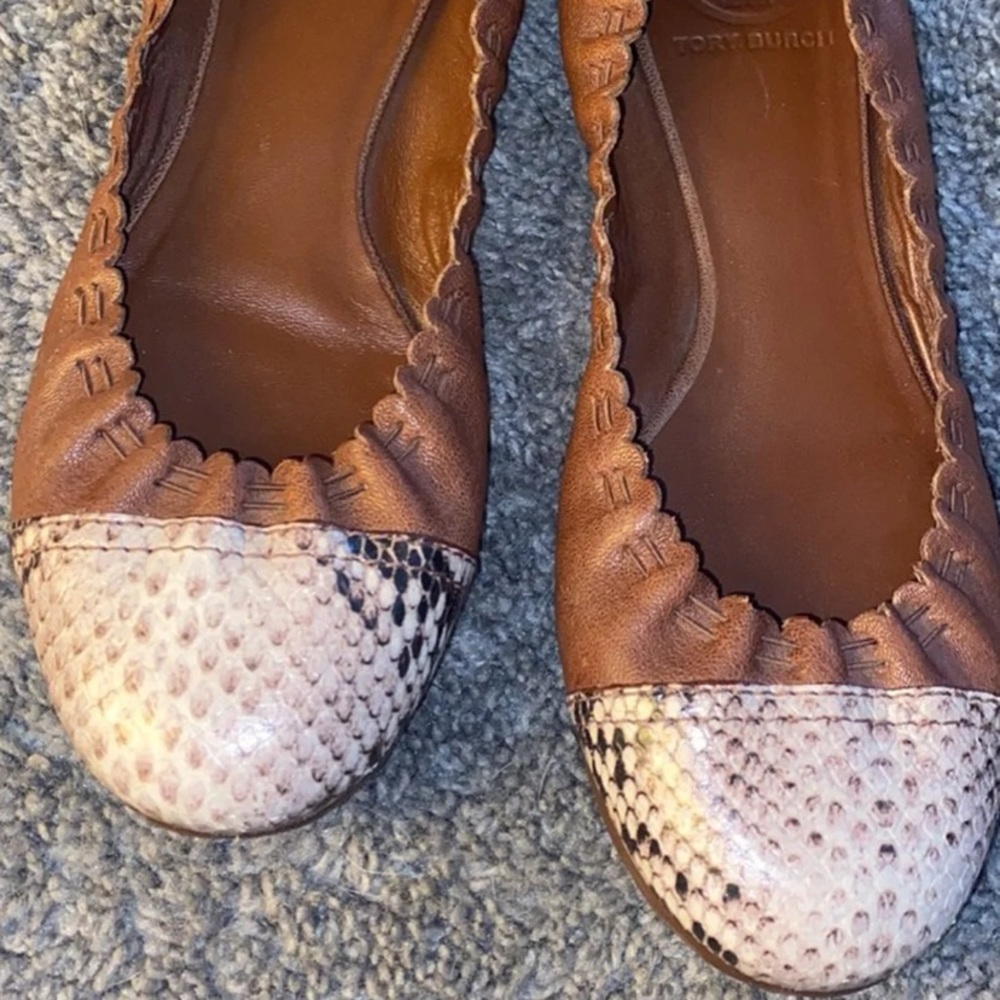 Tory Burch flats